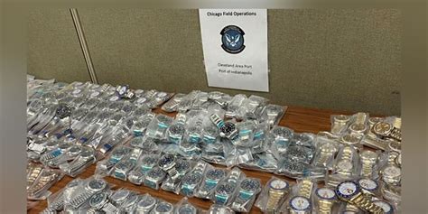 U.S. Customs seize 460 counterfeit Rolex watches from China